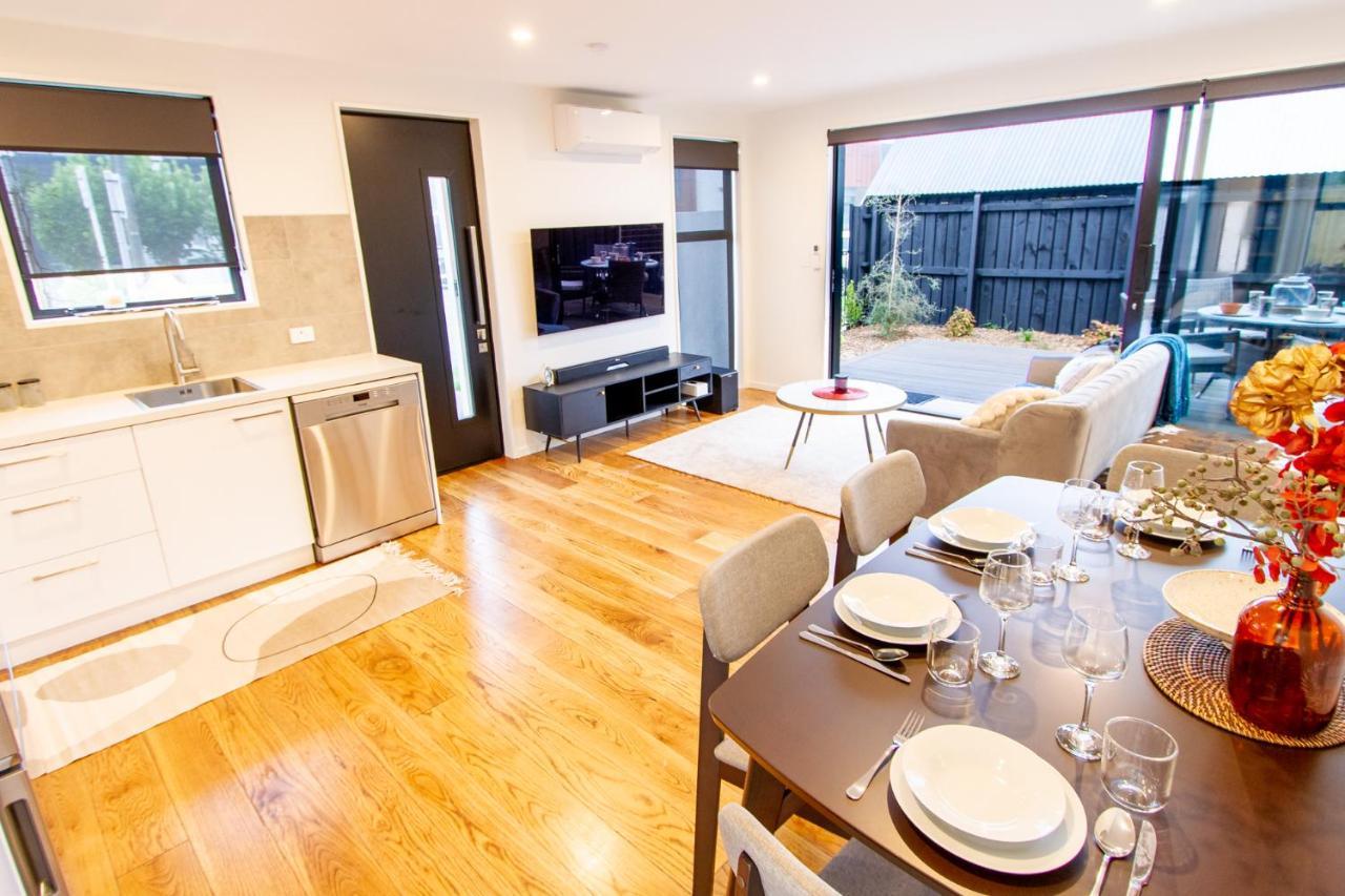 2 Bed Paradise Near Hagley Park Apartment Christchurch Ngoại thất bức ảnh
